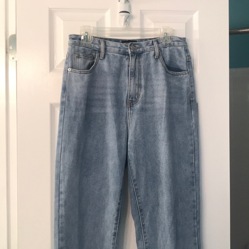 PLT light wash split hem jeans